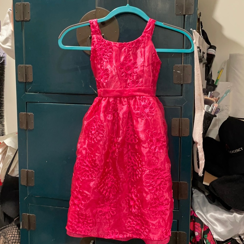 Beautiful bright pink party dress!